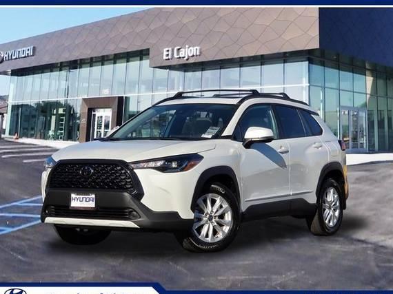 TOYOTA COROLLA CROSS 2022 7MUBAAAG8NV028369 image